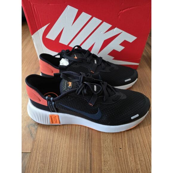 Size 13 - Nike Reposto Black Mantra Orange - Picture 1 of 7